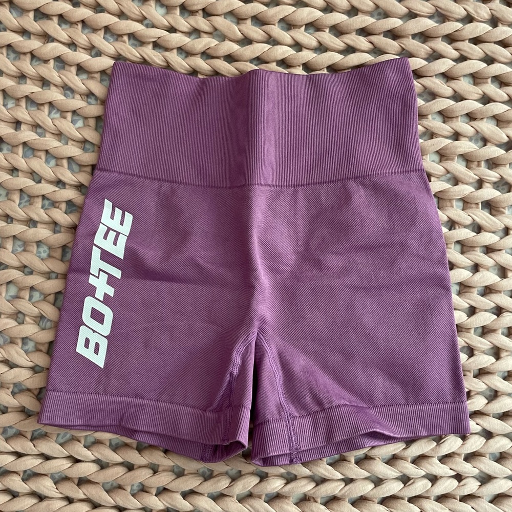 BO TEE WORKOUT SHORTS